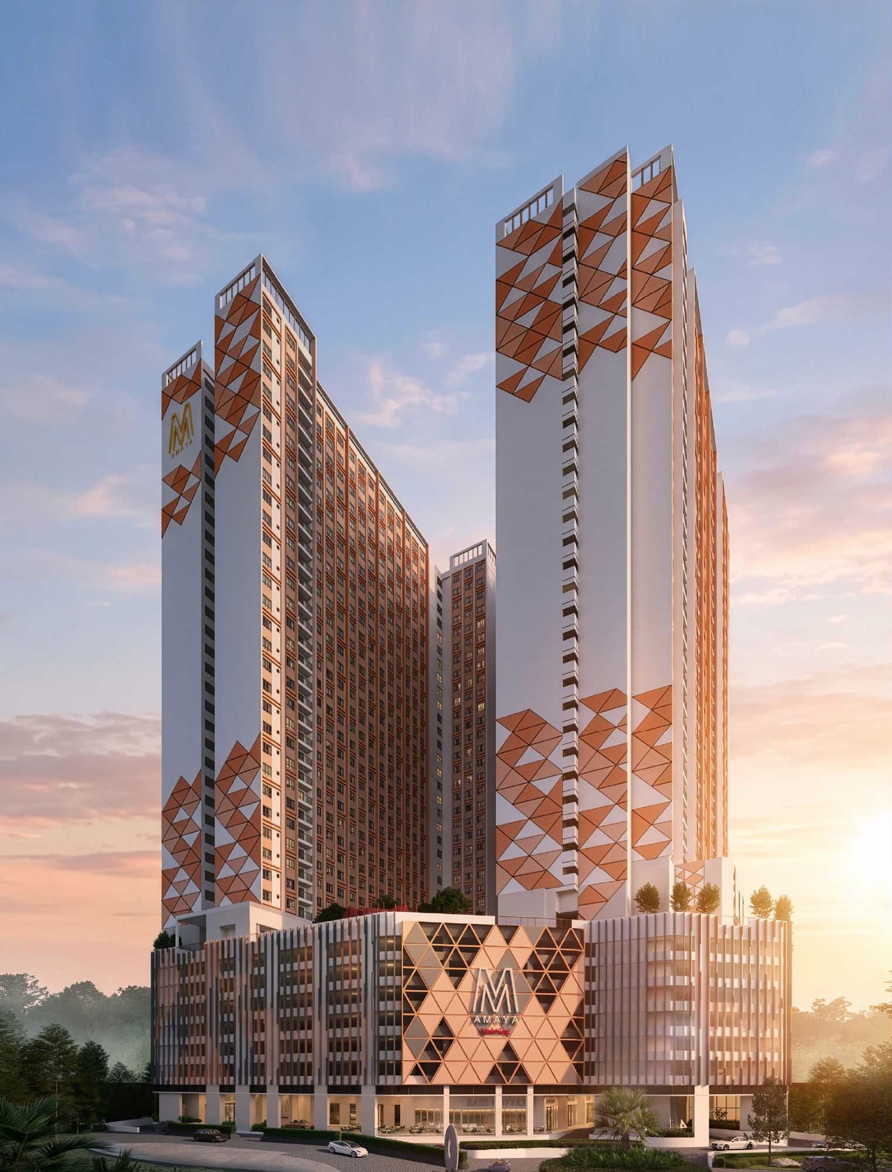 Ketinggian penuh satu menara M Amaya dilihat dari aras tanah dengan latar langit terbuka